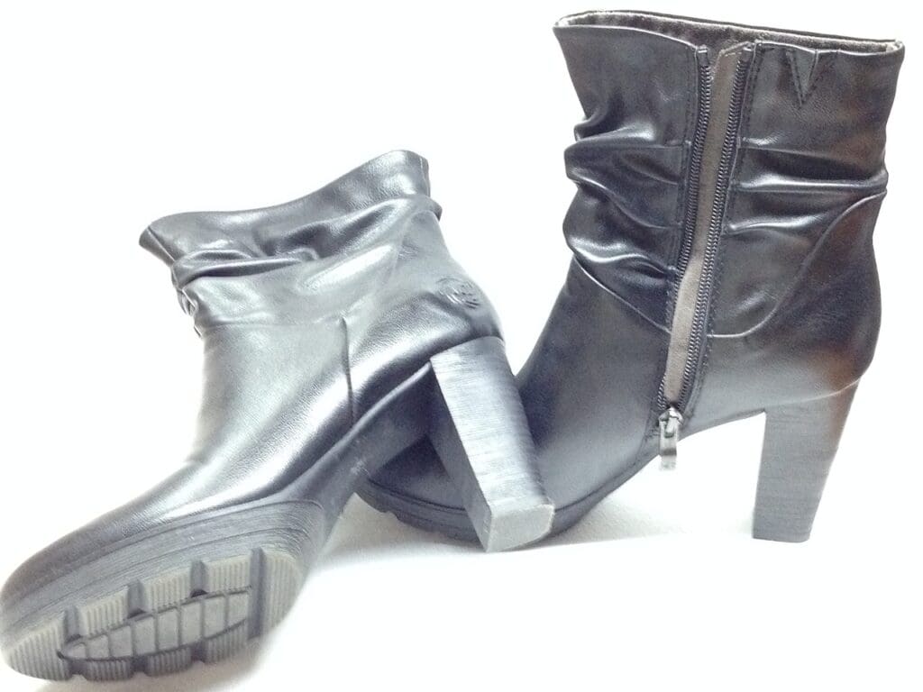 How To Support A Sprained Foot During High-Impact Exercise How To Support A Sprained Foot During High-Impact Exercise